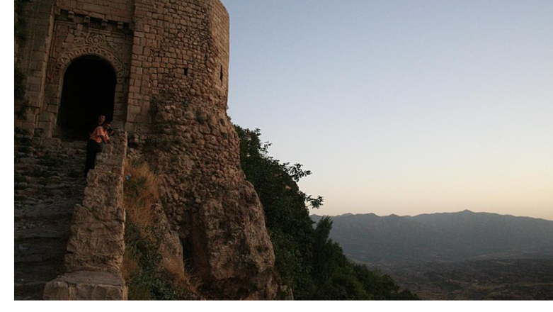 Badinan-Gate in Kurdistan Region’s Amedi district. (Photo: Wikimedia Commons)